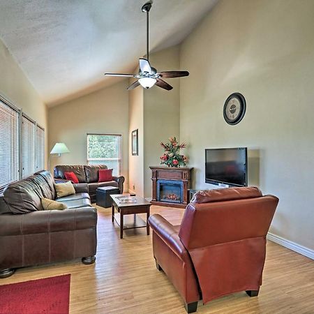 Flagstaff Townhome With Deck Easy Access Downtown! Eksteriør billede