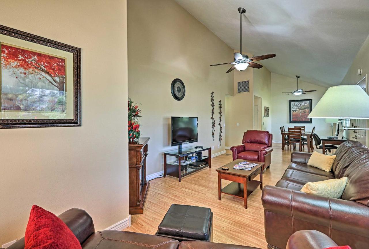 Flagstaff Townhome With Deck Easy Access Downtown! Eksteriør billede