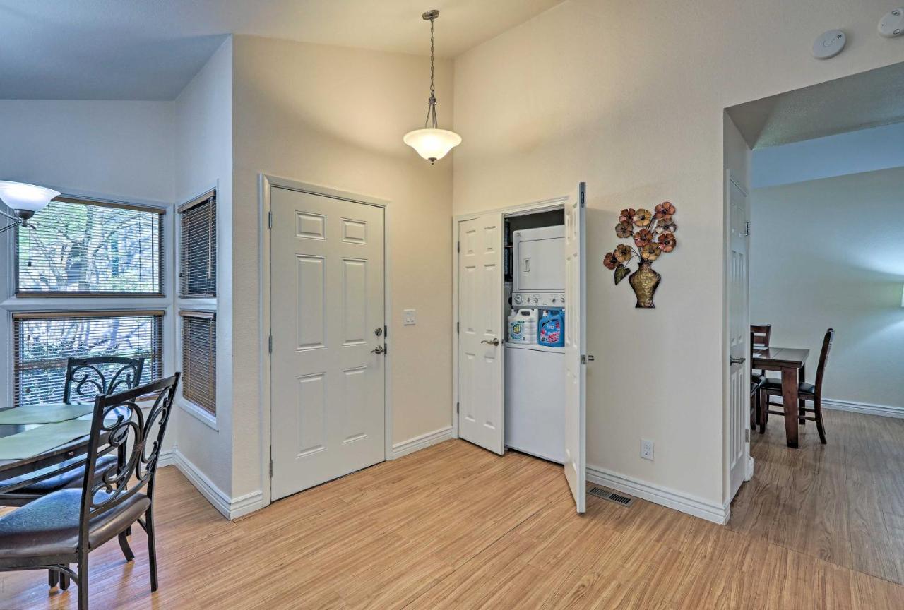 Flagstaff Townhome With Deck Easy Access Downtown! Eksteriør billede