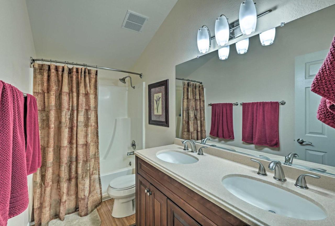 Flagstaff Townhome With Deck Easy Access Downtown! Eksteriør billede