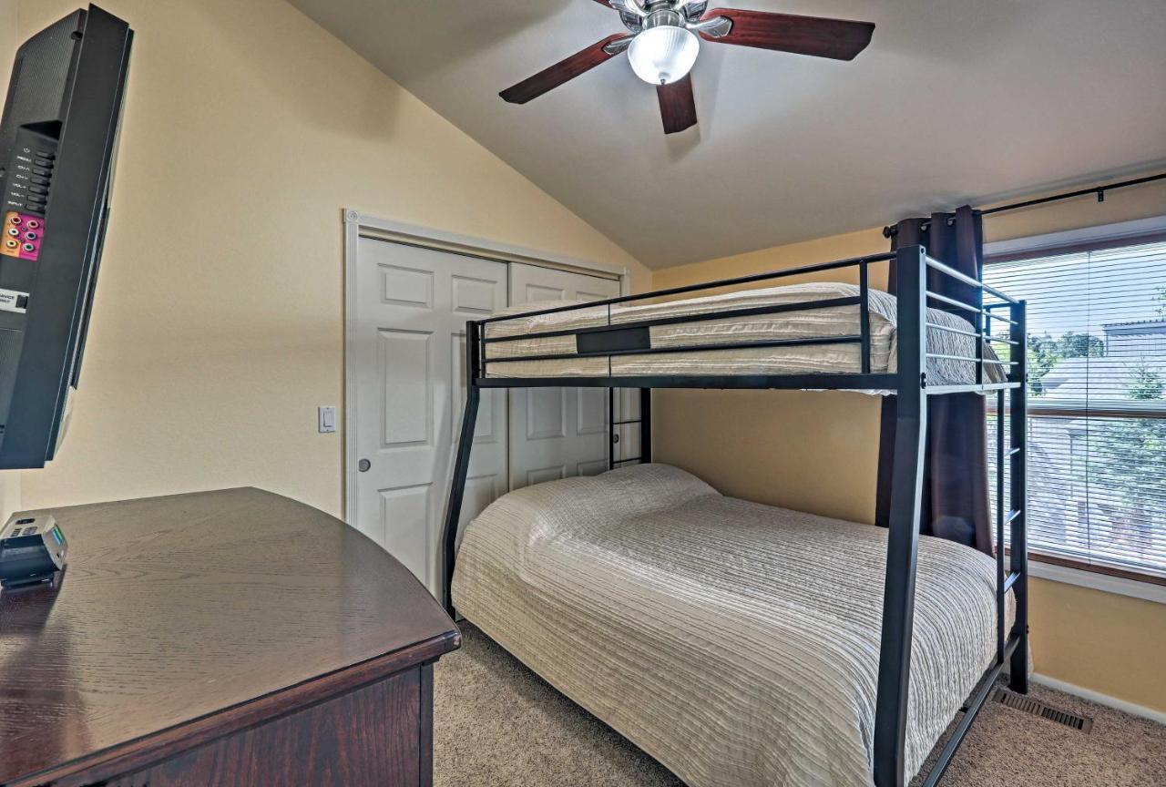 Flagstaff Townhome With Deck Easy Access Downtown! Eksteriør billede